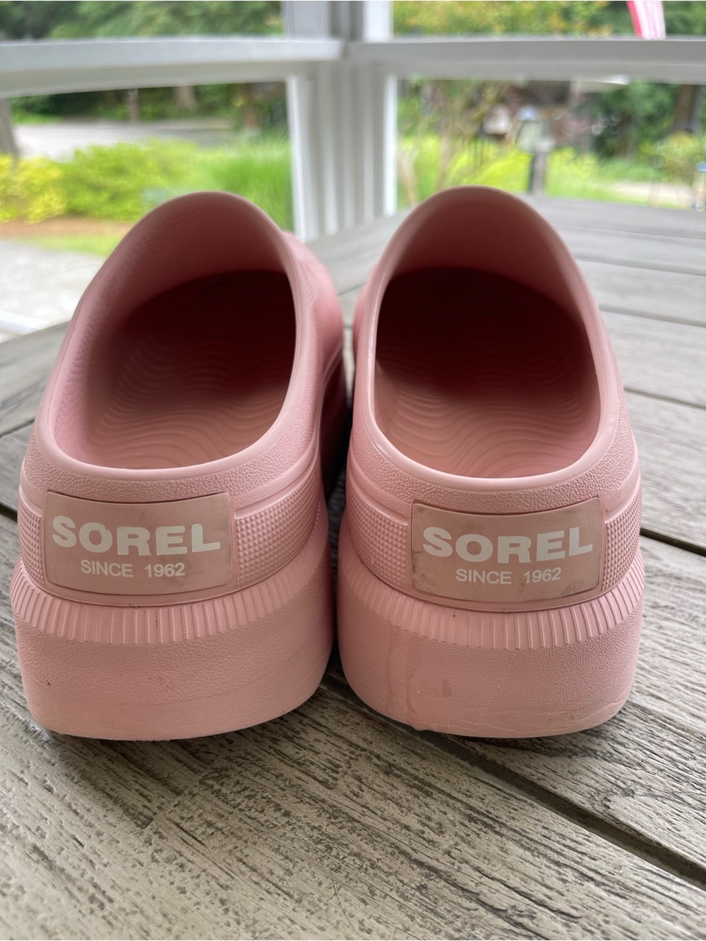 Sorel Caribou Pink Slip-On Chunky Clogs Womens Size 8 - Picture 5 of 8